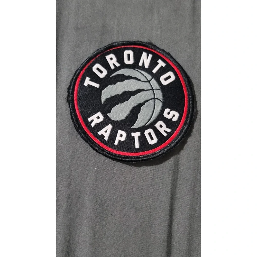 Vtg Toronto Raptors Patch NBA - Picture 1 of 3
